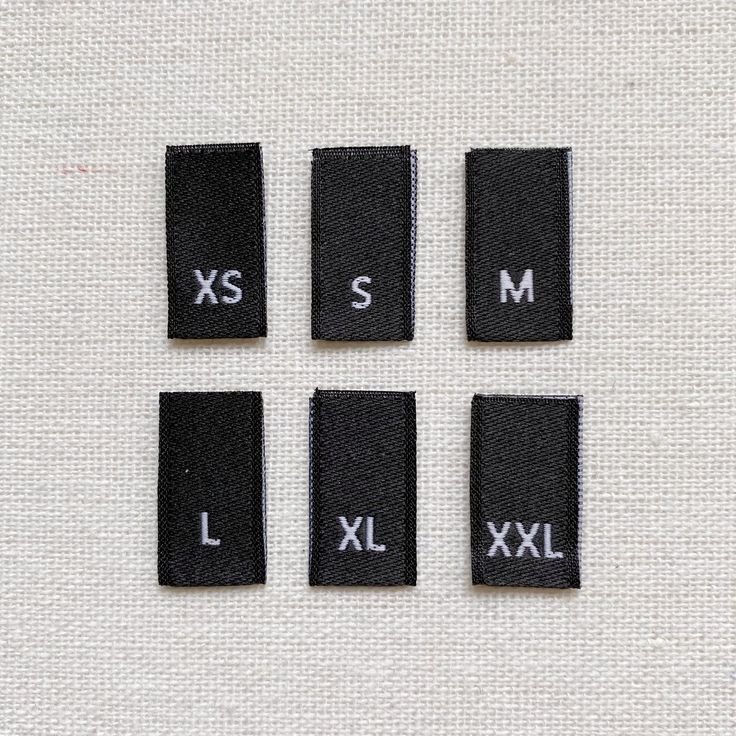 25 Woven Size Labels – Black – Letter Sizes